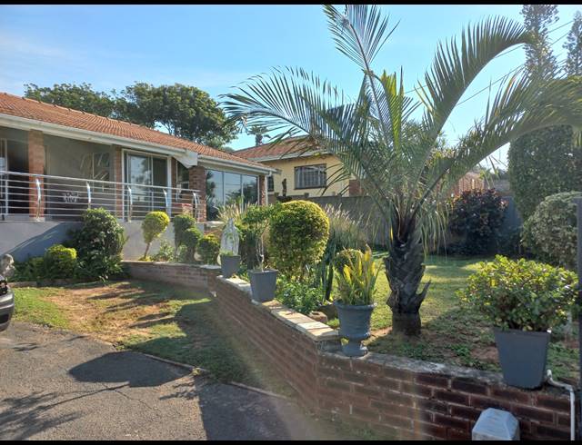 5 BEDROOM HOUSE FOR SALE IN BLUFF